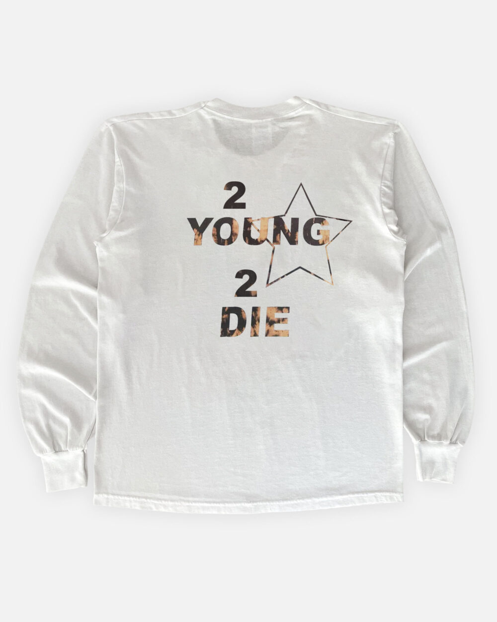 Лонг белый предметМонтажная область 2