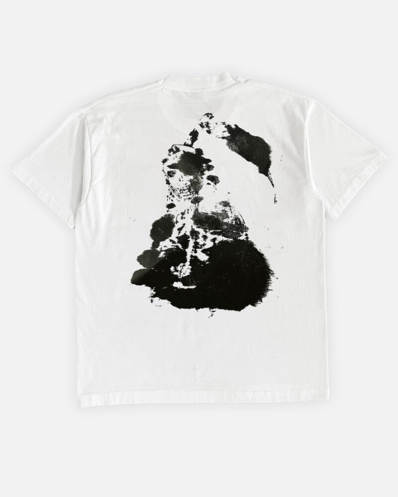 Футба белая предметМонтажная область 2