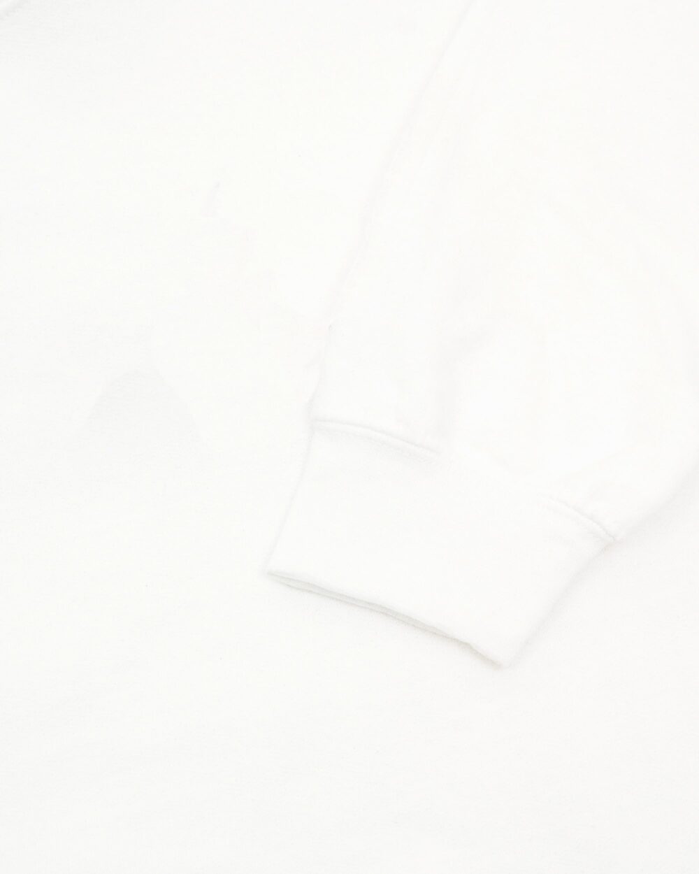 Худи белое_0002_sleev4-min