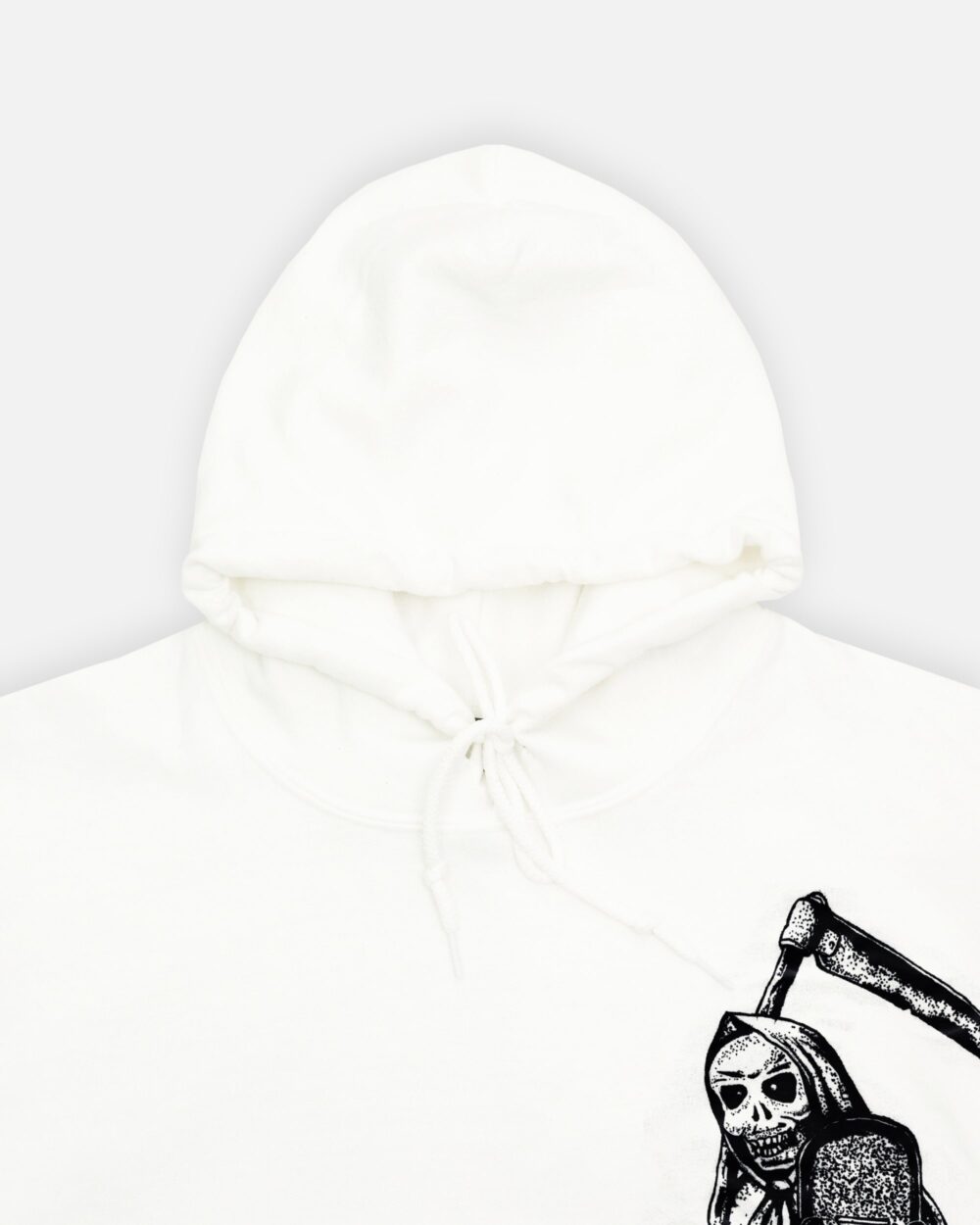 Худи белое_0003_Сlose up-min