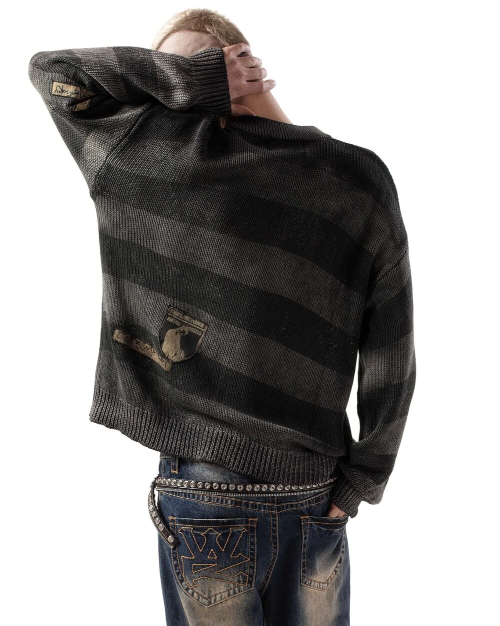 Stripe_Patch_Sweater_Back_Close-up_FF_LB_2048x2048