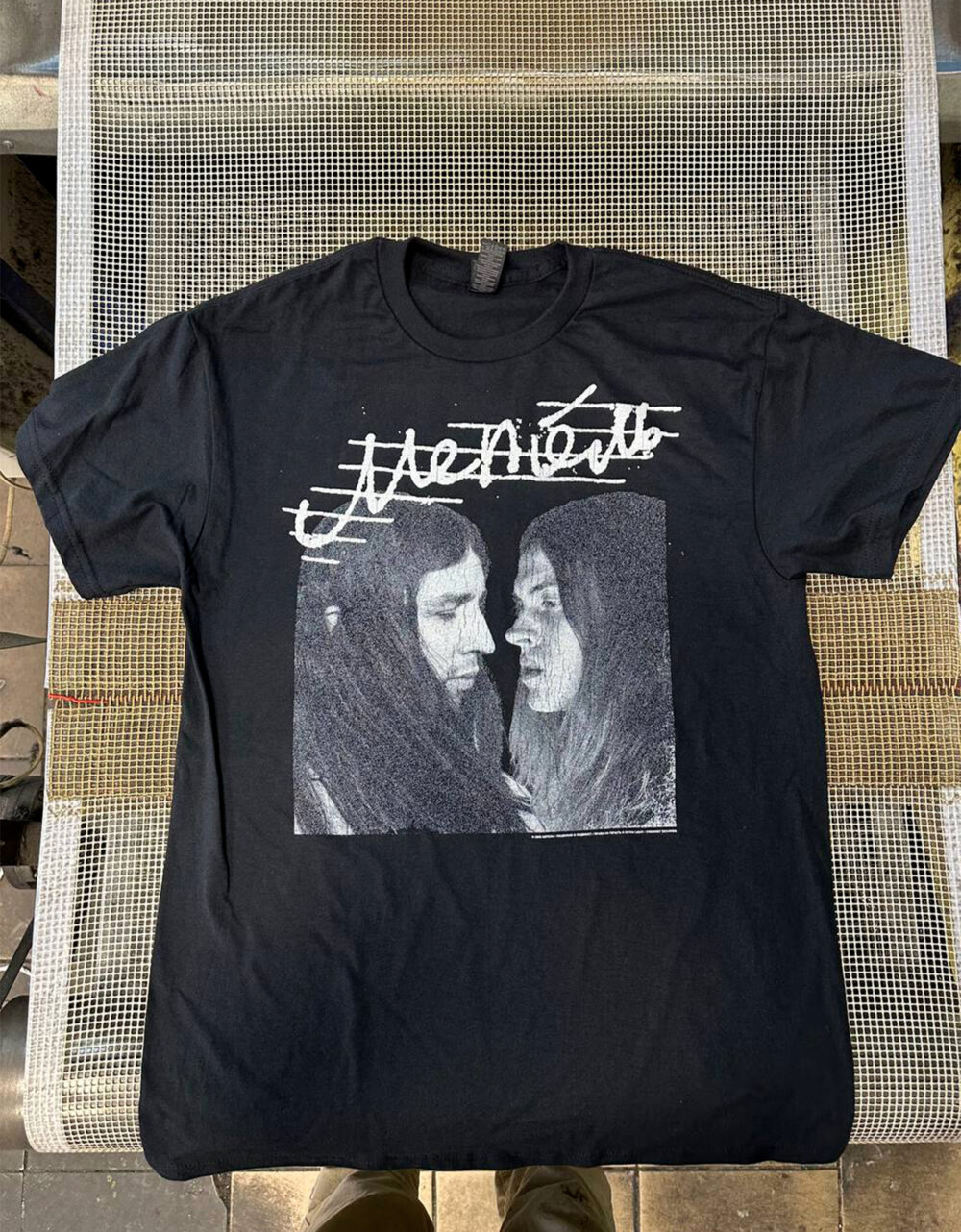 WIP-PRODUCT-IPHONE__0001_photo_2026-04-02 15.45.30